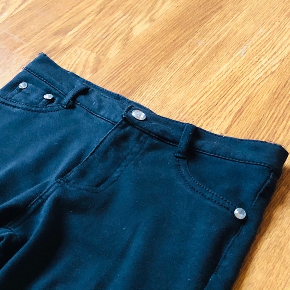 Almost famous girls black jeans - Picture 2 of 2